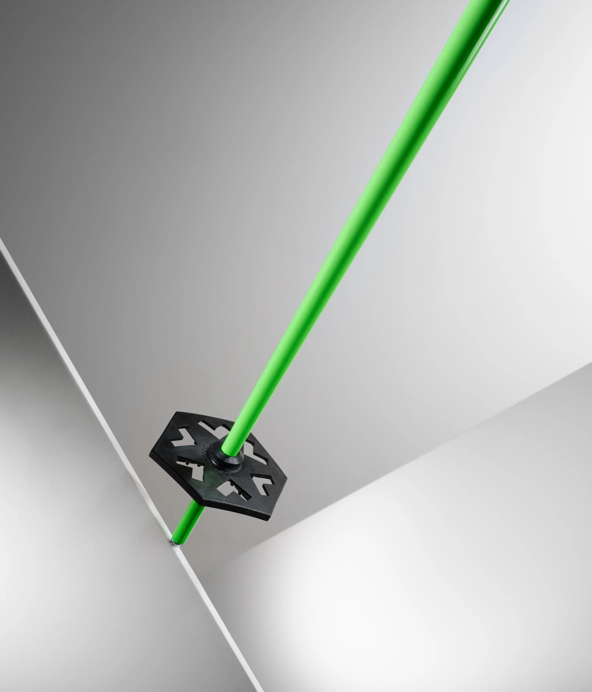 Meta Poles - Image 16