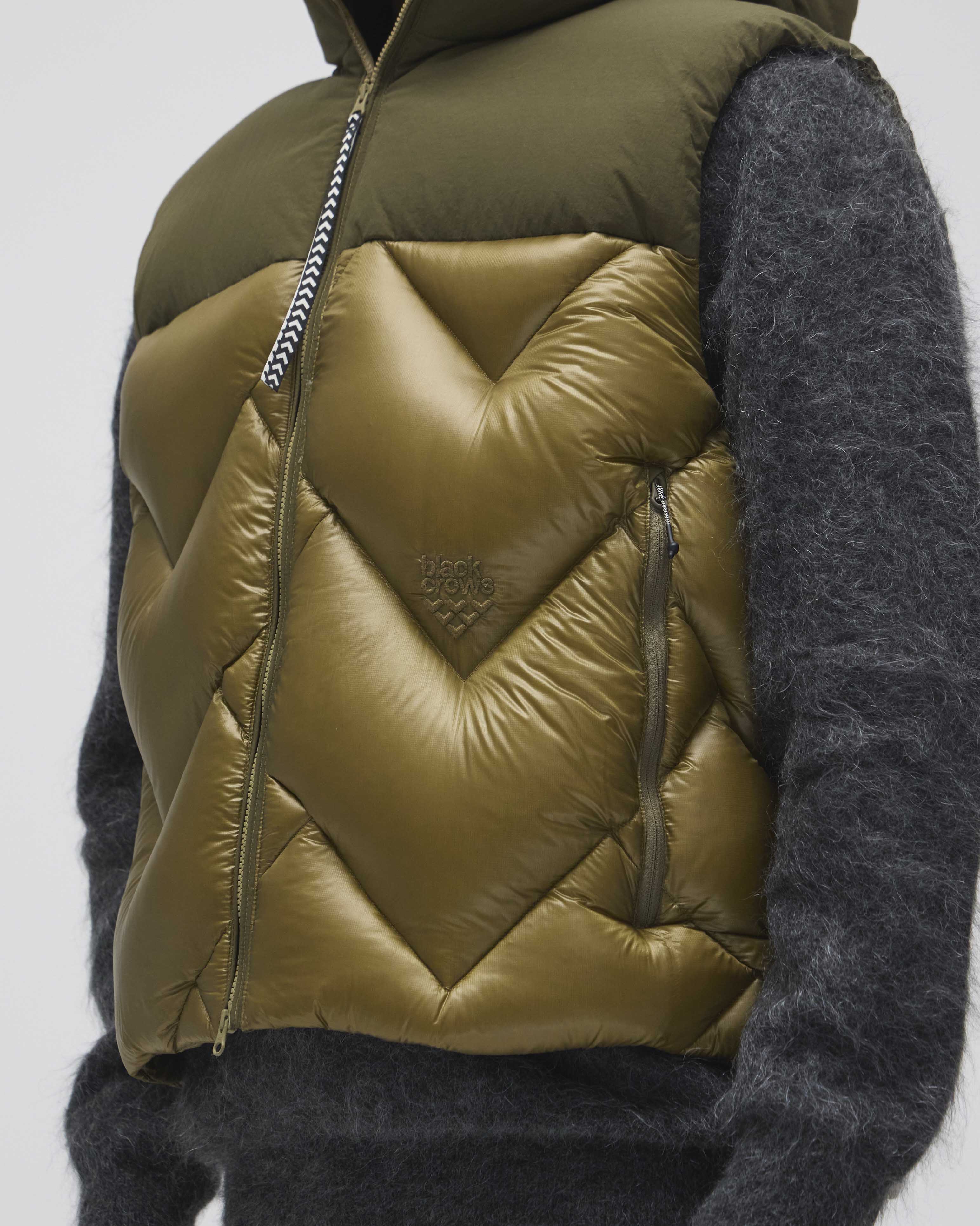 Unisex Plumis Vest - Image 4