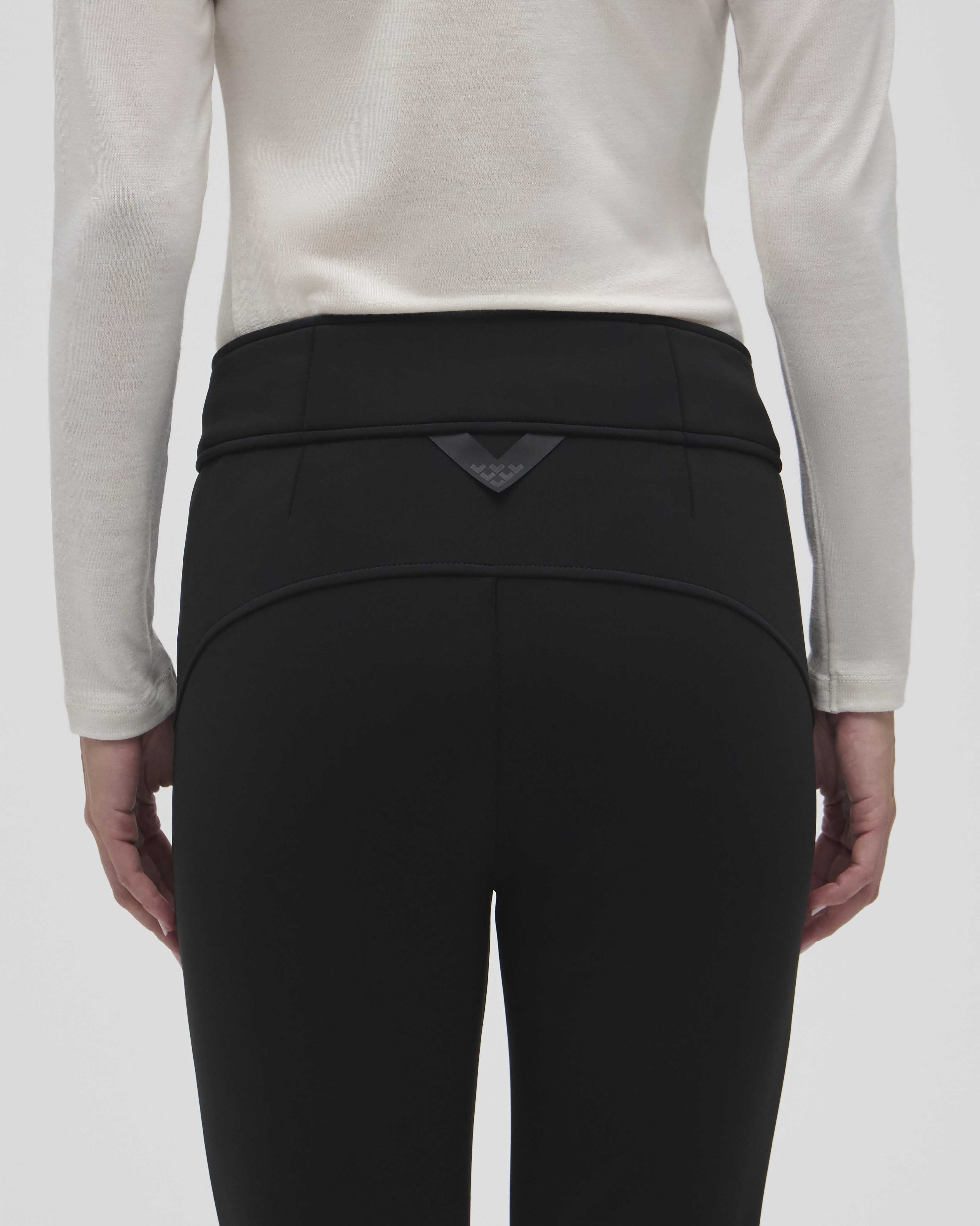 Women's Stratus Softshell Leggings - Image 10