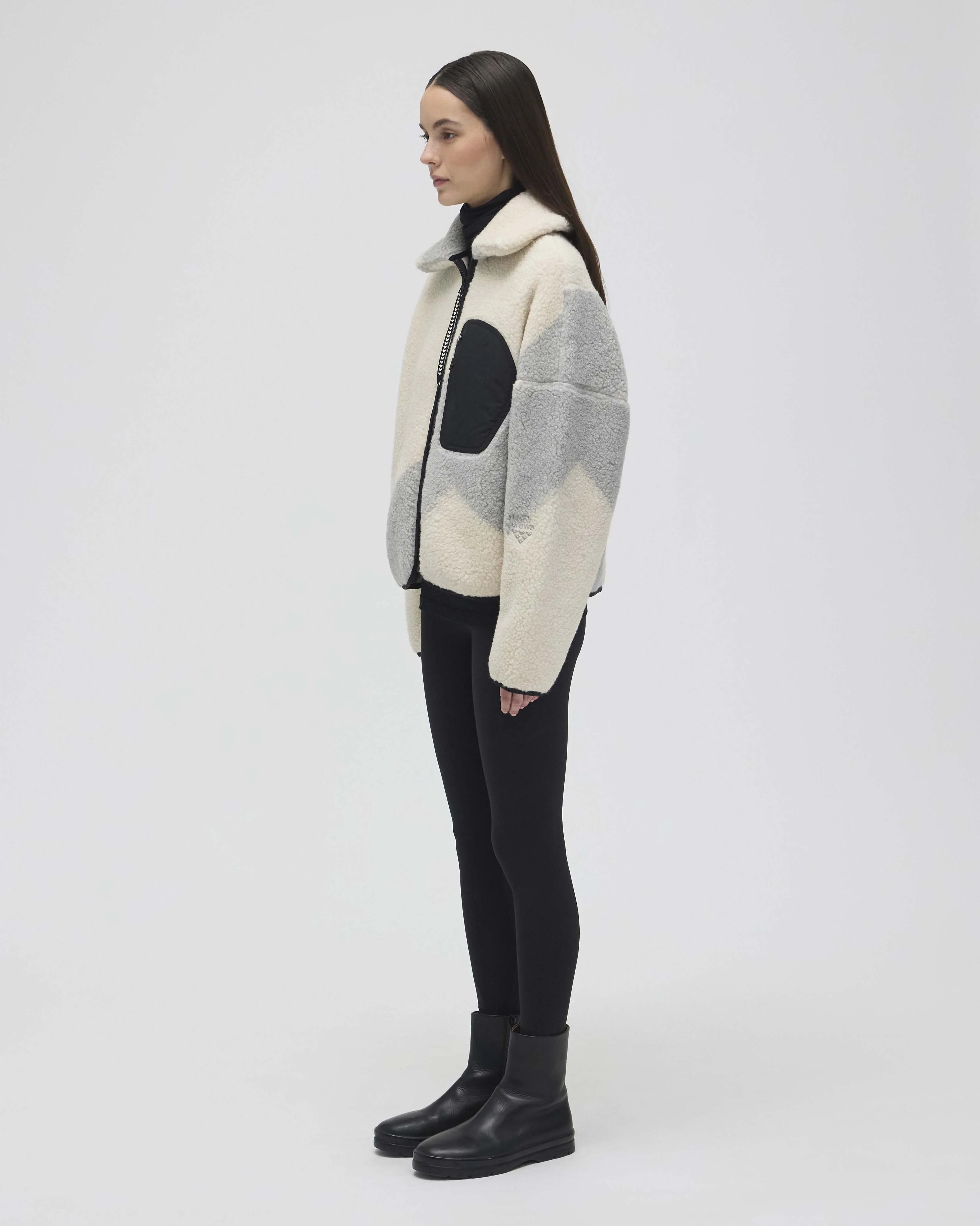Women's Volup Jacket - Image 15